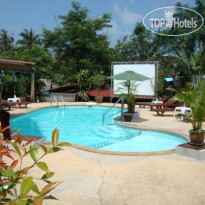 Tropical Garden Lounge Hotel & Resort