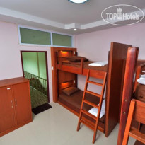 Phangan Barsay Hostel 