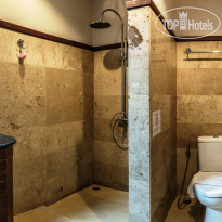 Sunset Hill Boutique Resort Koh Phangan Bathrooms with rainshower
