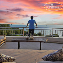 Sunset Hill Boutique Resort Koh Phangan Rooftop restaurant