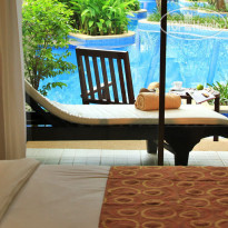 Apsara Beachfront Resort and Villa 