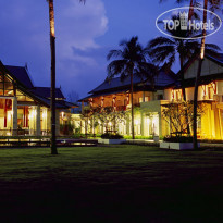 Apsara Beachfront Resort and Villa 