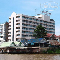 Ayothaya Riverside Hotel 