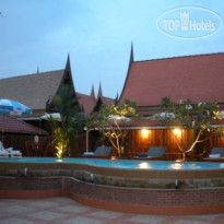 Reunrimnam Resort & Hotel 