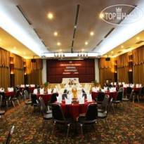 Narakul Resort Hotel 