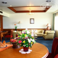 Charoen Hotel 