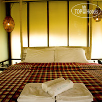 La A Natu Bed & Bakery