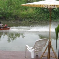 Poomthidee Amphawa Resort 