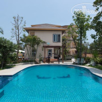 Baan Nam Poon 