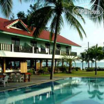 Dolphin Bay Resort 