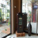 Tree Retro Hotel 