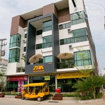 Zak Residence