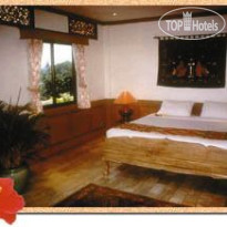 The Red Hibicus Guest House 