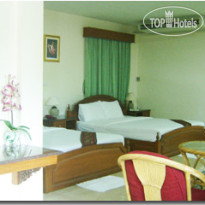 Golden Cupids Hotel 
