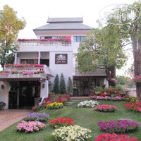 Rachamankha Flora House 2*