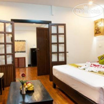 TJR Boutique House