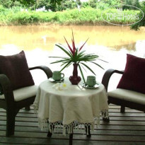 Baan Nam Ping Riverside Village Терраса у реки