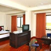 Palm Garden Hotel 