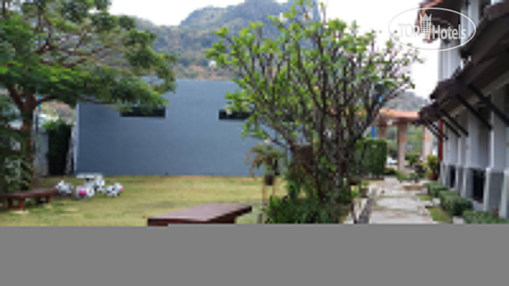 Новые добавленные фото туристов OYO 256 P' Private Resort Cha Am 3*