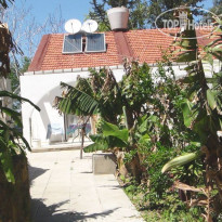 Rose Gardens Holiday Village Отель