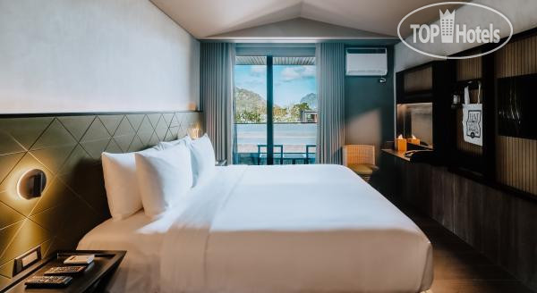 The Funny Lion El Nido