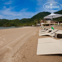 Pico de Loro Beach & Country Club 