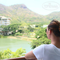 Pico de Loro Beach & Country Club 