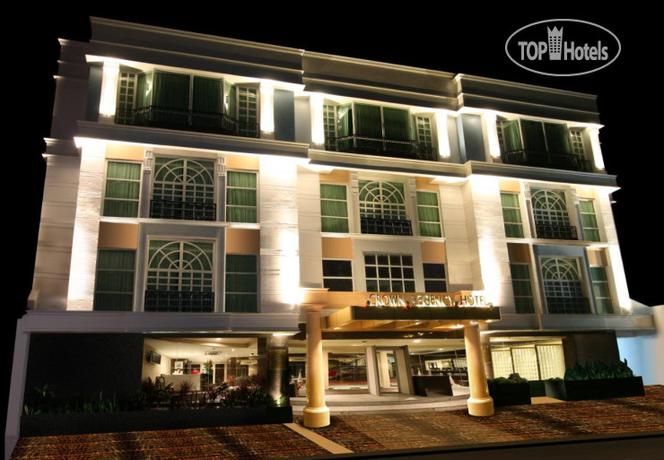 Новые добавленные фото туристов Crown Regency Hotel Makati 3*