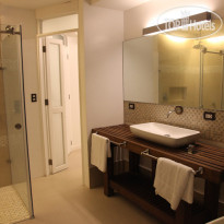 Karuna Boracay Suites 