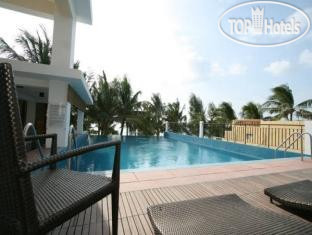 Новые добавленные фото туристов Crown Regency Beach Resort 3*