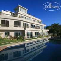 Tanawin Luxury Apartments 