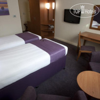 Premier Inn Abu Dhabi International Airport 