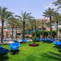 Al Raha Beach Hotel 