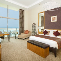 Al Raha Beach Hotel 