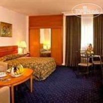 Golden Tulip Dalma Suites 