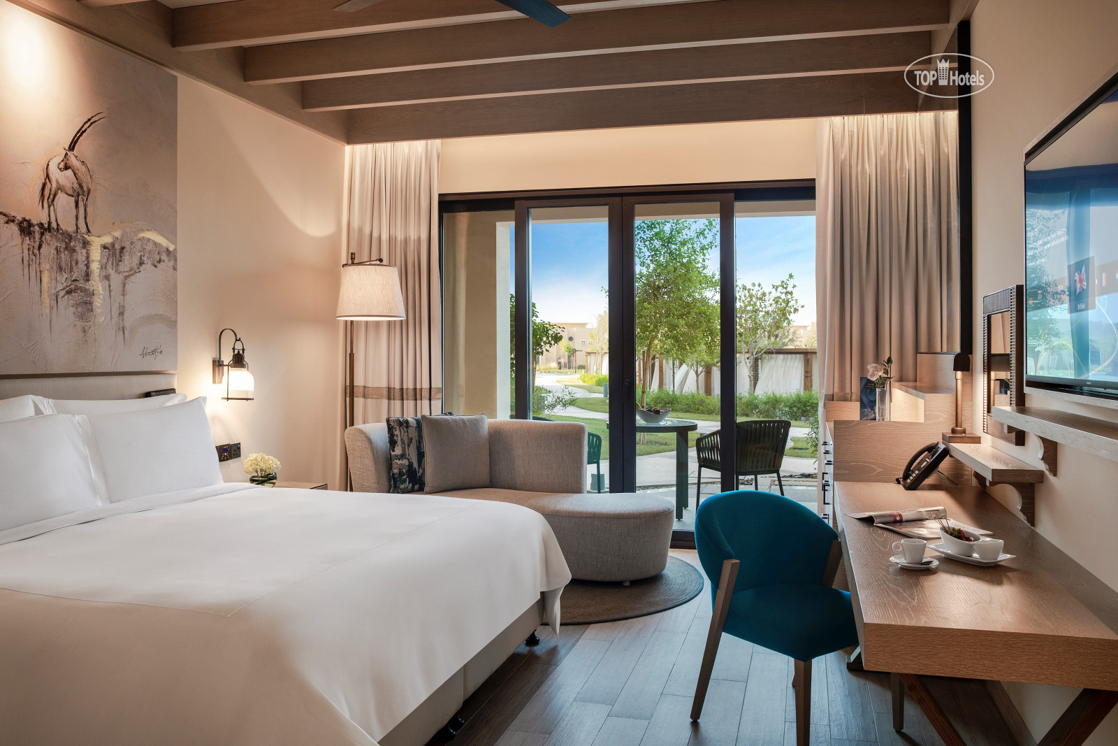 Saadiyat Rotana Resort Villas 5