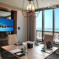 Saadiyat Rotana Resort & Villas Club Rotana Lounge