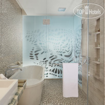 Royal M Hotel Abu Dhabi by Gewan Room Bathroom