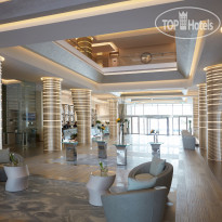 Royal M Hotel & Resort Abu Dhabi Hotel Lobby