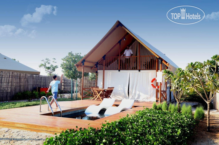 Фотографии отеля  Bab Al Nojoum Hudayriyat Villas 5*
