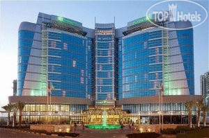 Фотографии отеля  Holiday Inn Abu Dhabi 4*