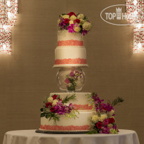 Ajman Saray, A Luxury Collection Hotel & Resort Пример свадебного торта