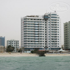Ramada Beach Ajman 4*