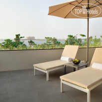 Movenpick Resort Al Marjan Island Beachfront Junior Suite with p