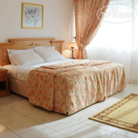 Uptown Hotel Apartment Fujairah by Gewan  3*