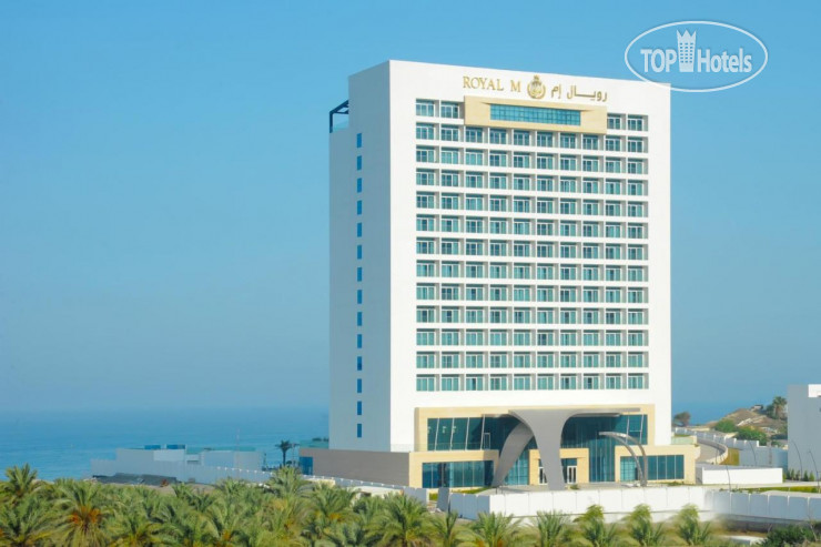 Фото Royal M Al Aqah Beach Resort