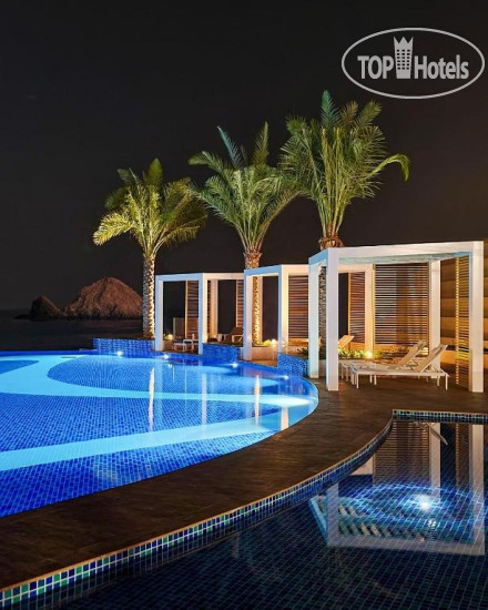Royal M Al Aqah Beach Resort by Gewan