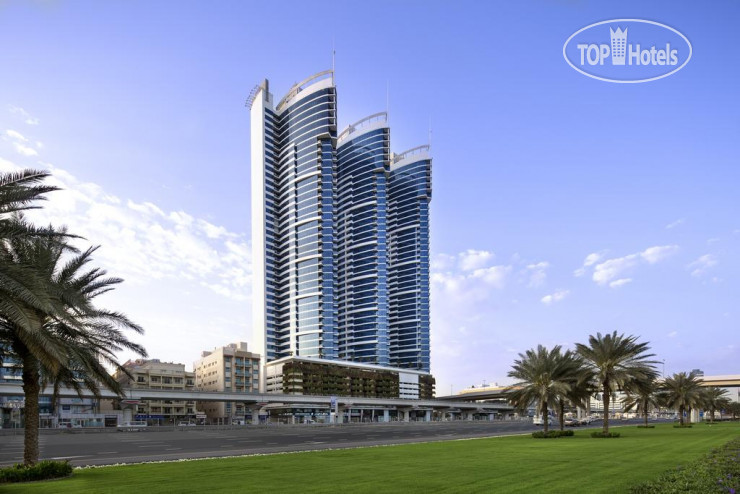 Фотографии отеля  Novotel Dubai Al Barsha 4*