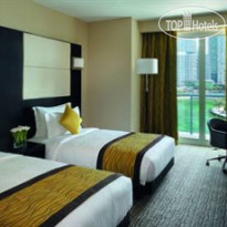 Movenpick Hotel Jumeirah Lakes Towers 