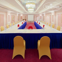 Riviera Hotel Dubai meeting room